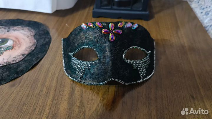 Маска карнавальная женская