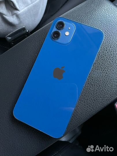 iPhone 12, 64 ГБ