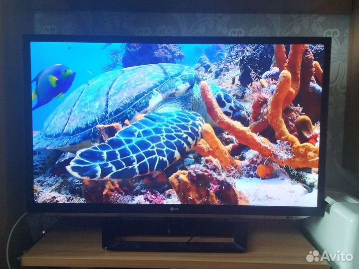 3D Телевизор LG. Диагональ 106 см