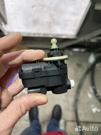 Моторчик электрокорректора фар Vesta NG