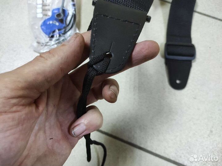 Ремень новый на акустическую классическую гитару