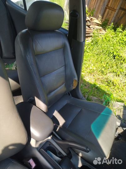 Daewoo leganza сиденья