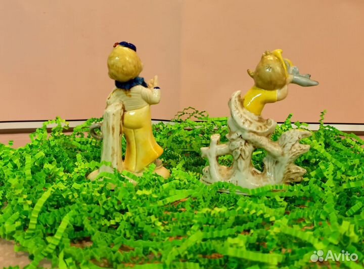 Фигурки. Фарфор. Старина