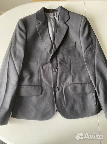 Школьный костюм для мальчика серый 134