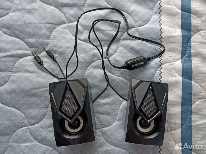 Колонки для компьютера Defender