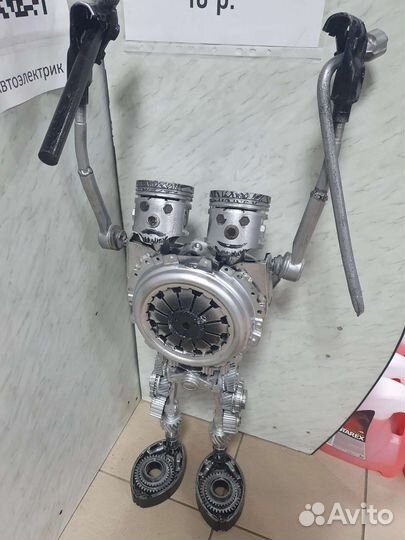 Фигура робот