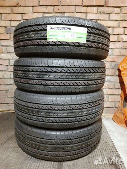 Bridgestone Ecopia EP850 245/70 R16 111H