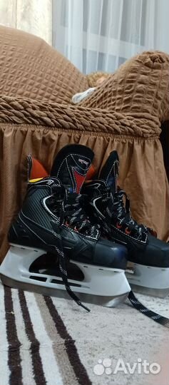 Коньки хоккейные victory