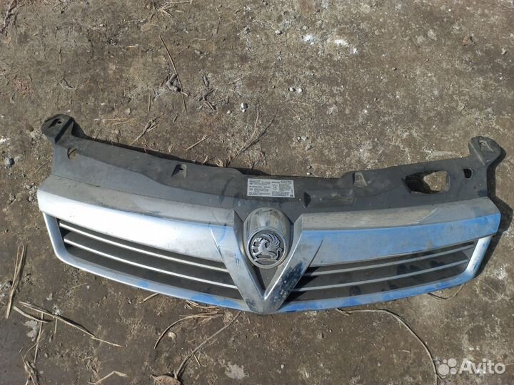 Решетка радиатора opel astra