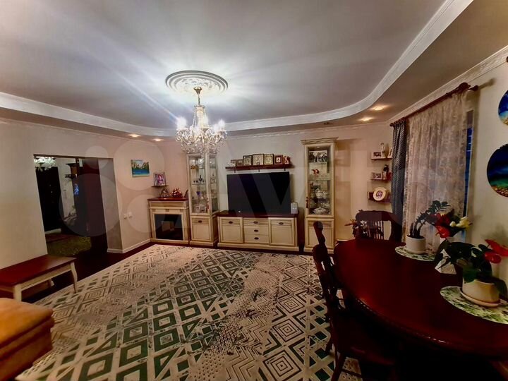 3-к. квартира, 107,6 м², 4/6 эт.