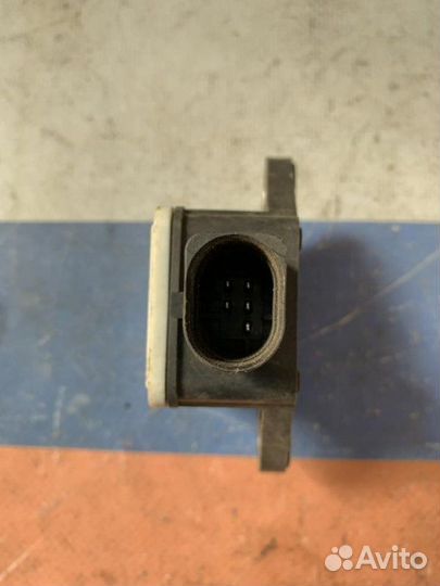 Датчик ускорения Audi Q5 8R 2008-2017