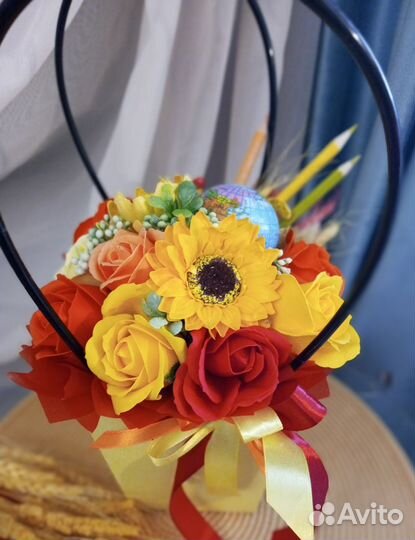 Букет цветы розы пионы из мыла в наличии