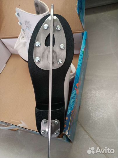 Коньки для фигурного катания