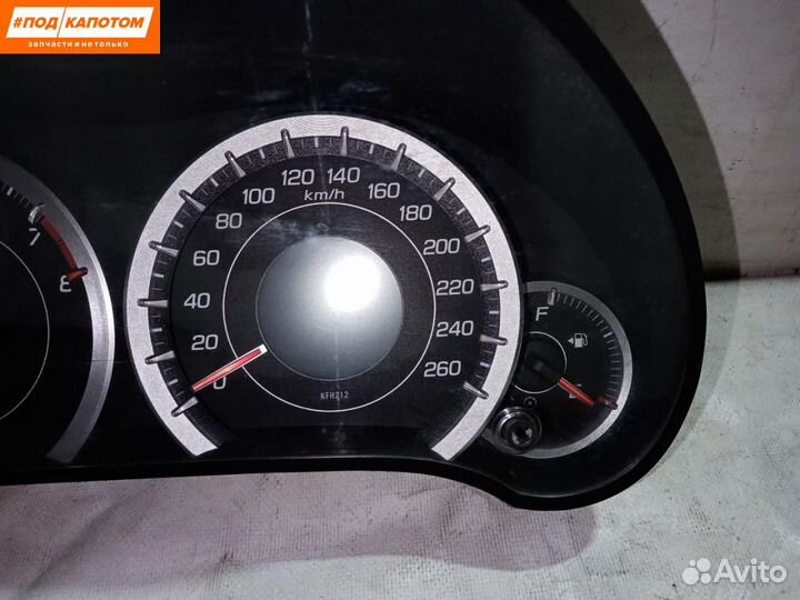 Панель приборов (щиток) Honda Accord 8