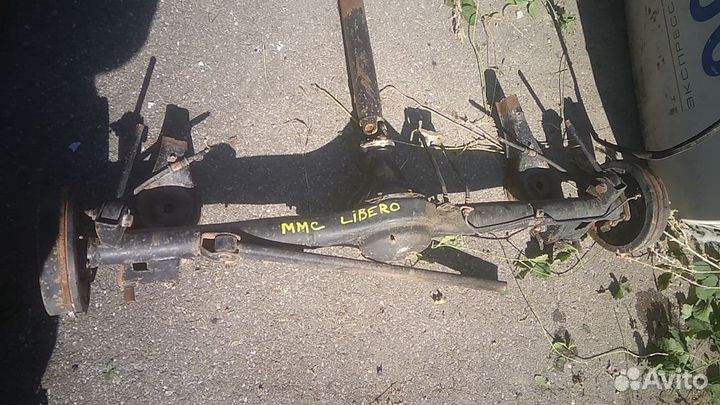 Мост задний на mitsubishi libero