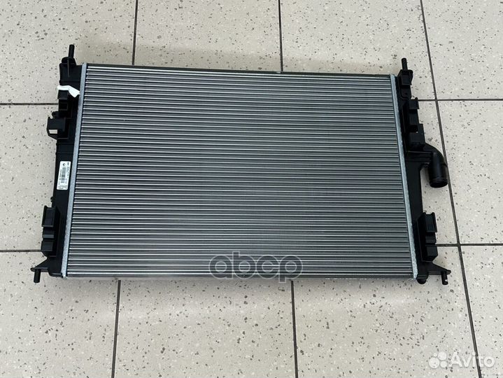 Радиатор охлаждения (для двигателей 11189, 2112