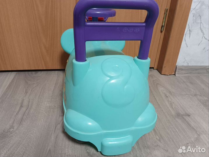 Машинка-каталка