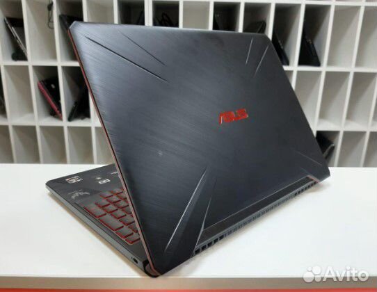 Игровой Ноутбук asus FX 505 на Ryzen 5, RX560X 4Gb