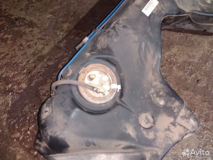 Бензобак в сборе BMW E39