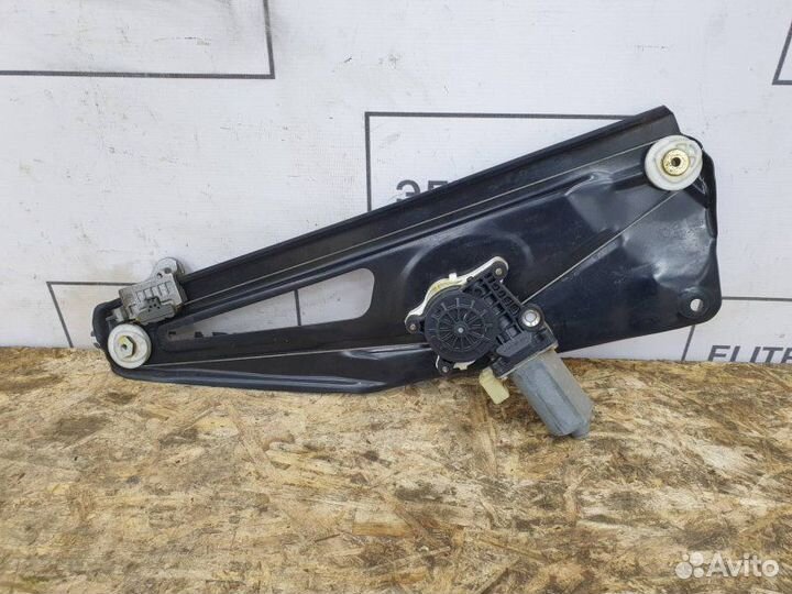 Стеклоподъемник задний Land Rover 4.4