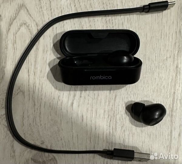 Беспроводные наушники