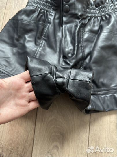 Кожаные шорты