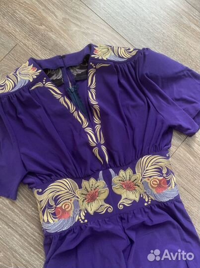 Комбинезон с вышивкой