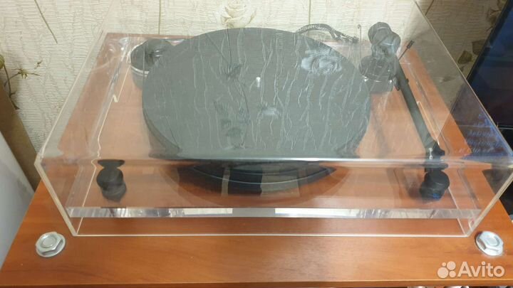 Проигрыватель винила Pro ject 2Xperience Basic+