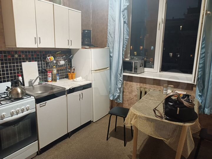 Комната 18 м² в 3-к., 9/12 эт.