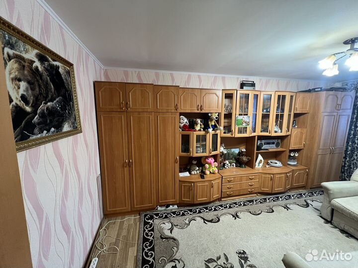 Стенка в гостиную