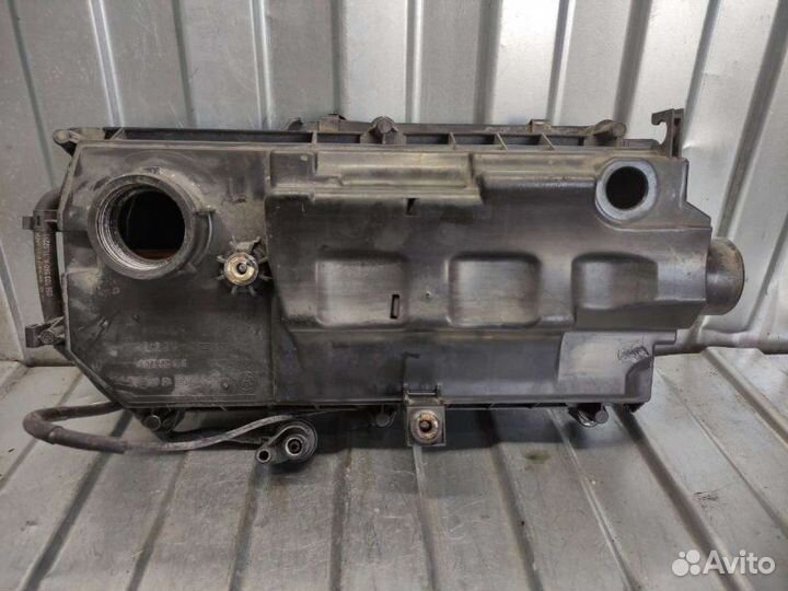 Корпус воздушного фильтра Volkswagen Beetle 1 1.4