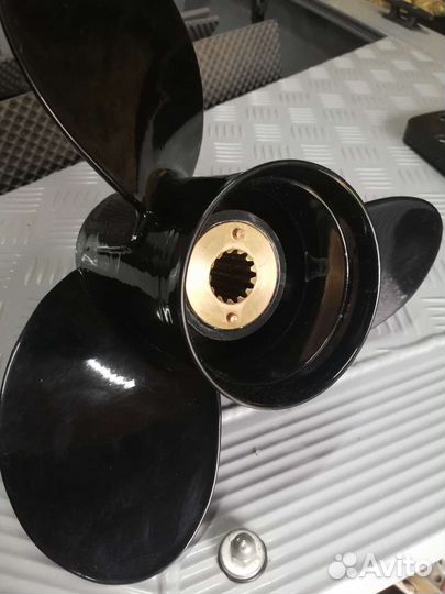 Винт гребной