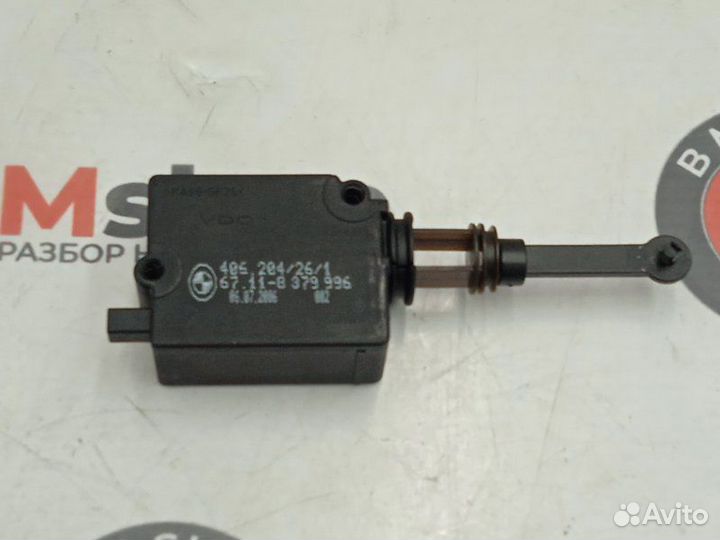 Активатор замка багажника Bmw X5 E53 M54B30 2006