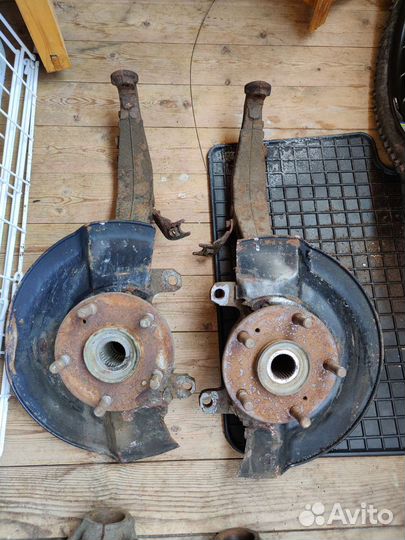 Передние кулаки Accord 7 28 шлицов