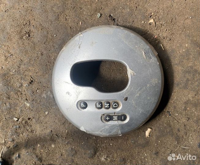 Накладка кулисы кпп Renault Megane 2 2002-2008