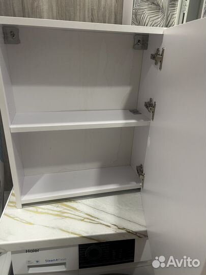 Шкафчик для ванной навесной с зеркалом