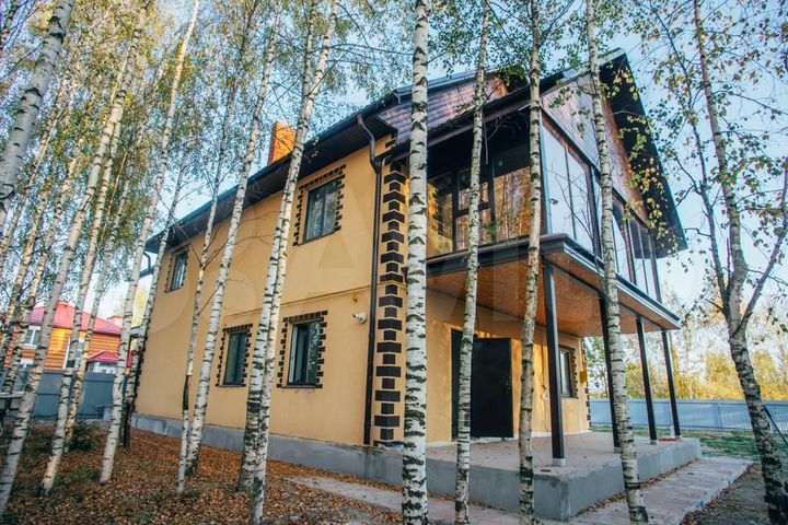 Дом 219,4 м² на участке 10 сот.