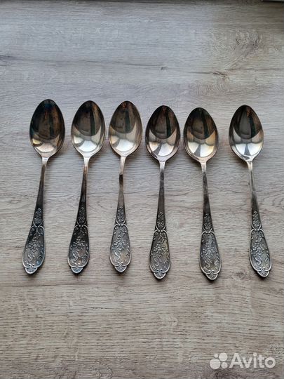 Мельхиоровые ложки, вилки, ножи