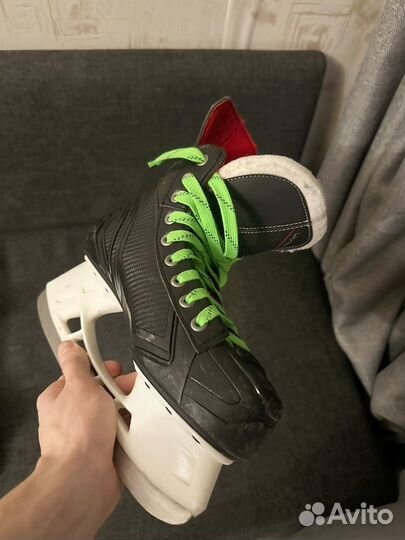 Коньки bauer vapor x300