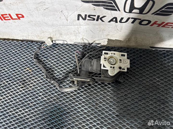 Мотор зеркала правый Honda Accord CL9 K24A 2007