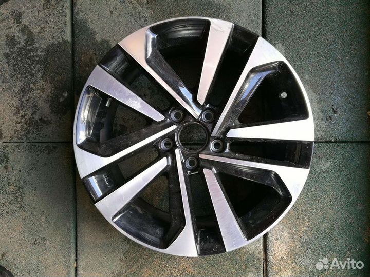Диски R 17 Volkswagen Tiguan