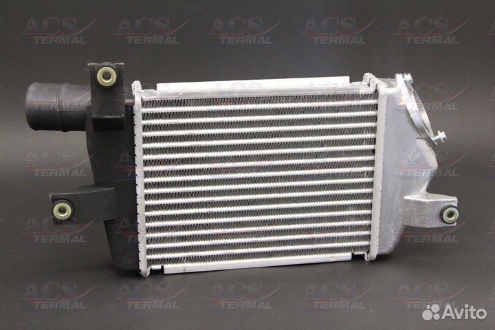 Интеркулер Mitsubishi L200 (05-15) 2.5D / pajero sport (08-15) 2.5D-3.2