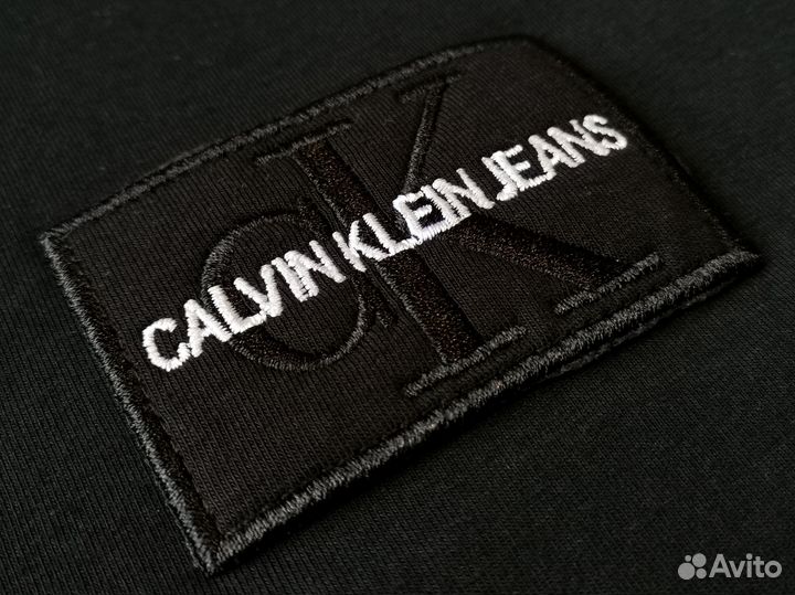 Футболка Calvin Klein