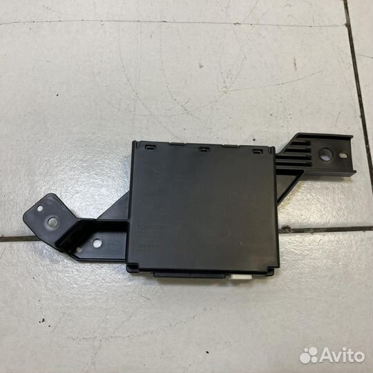 Блок управления климатической установкой Toyota Ca