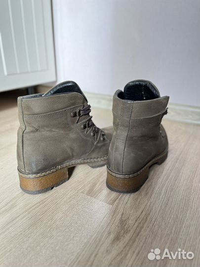 Ботинки утепленные женские 39
