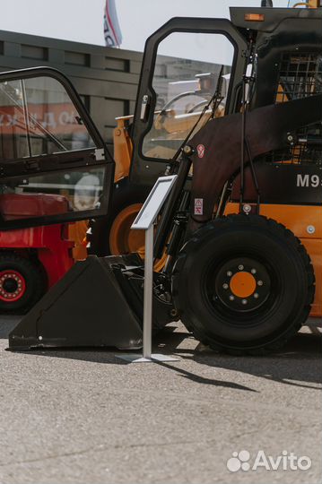 Мини-погрузчик Zauberg M950, 2023