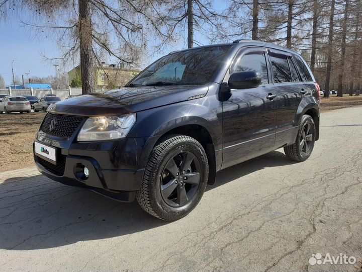Suzuki Grand Vitara 2.4 AT, 2011, 194 000 км
