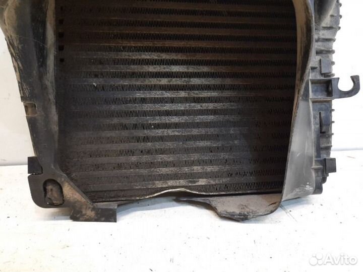 Интеркулер правый Porsche Cayenne 958 3.0 дизель