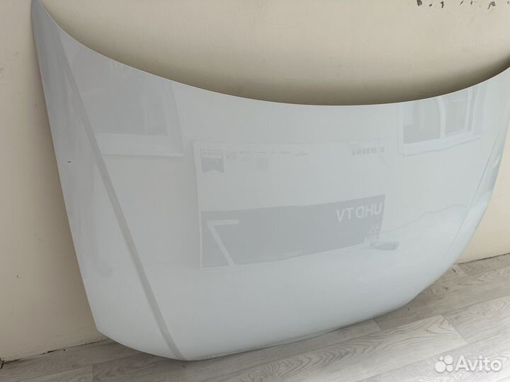 Капот Volkswagen polо