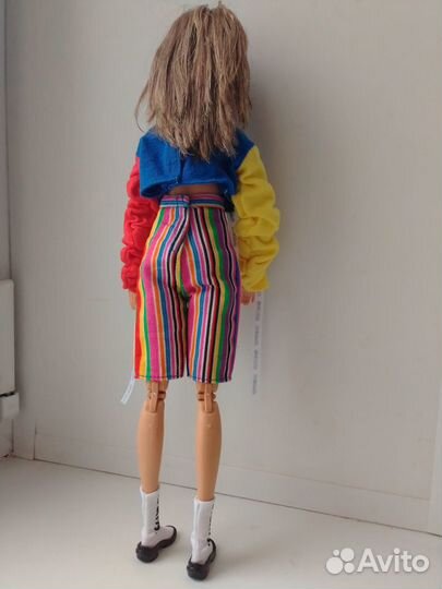 Кукла Barbie Мade to move